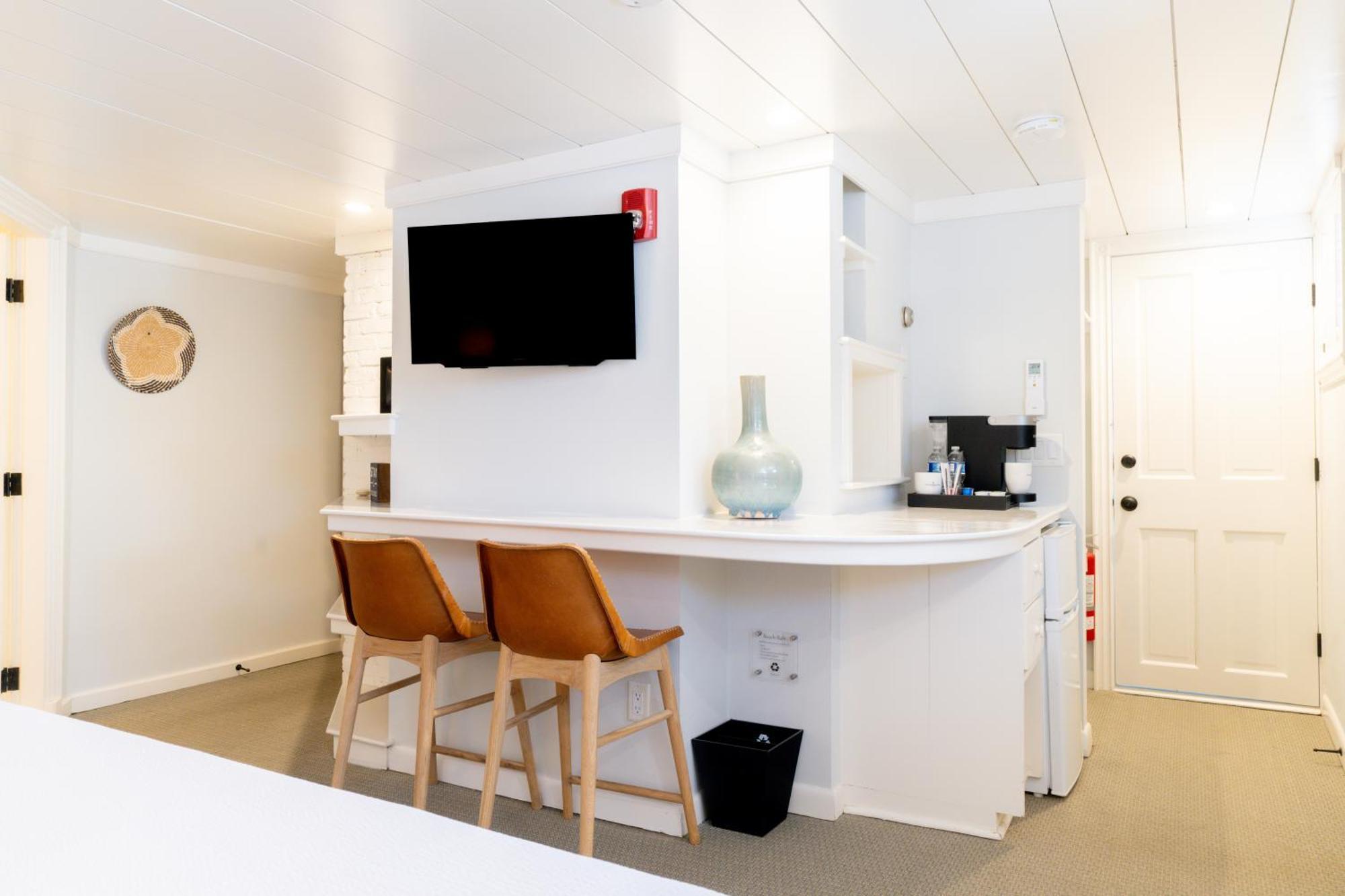The Centerboard Hotel Nantucket
